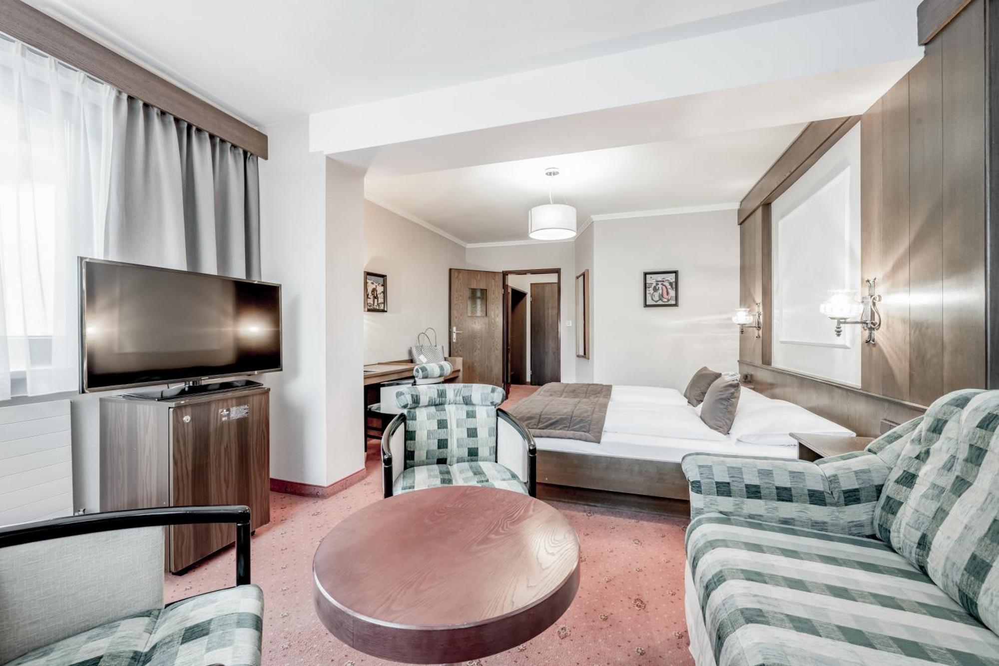 Hotel Sportiv By Vaya اوبرغورغل الغرفة الصورة